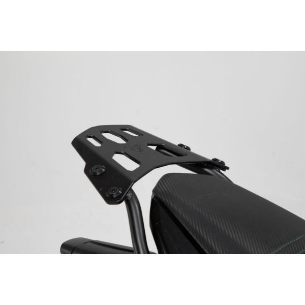 Kit di fissaggio bauletti SW-MOTECH Portapacchi Street Rack Kawasaki Z650 (17-20) Kit di fissaggio bauletti SW-MOTECH Portapacchi Street Rack Kawasaki Z650 (17-20)