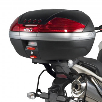 Kit di fissaggio bauletti Givi Supporto + piastra Monokey (SR225) Kit di fissaggio bauletti Givi Supporto + piastra Monokey (SR225)