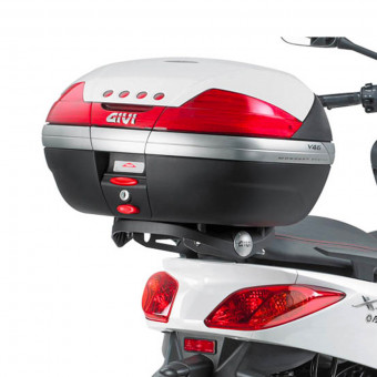 Kit di fissaggio bauletti Givi Supporto + piastra Monokey (SR370) Kit di fissaggio bauletti Givi Supporto + piastra Monokey (SR370)