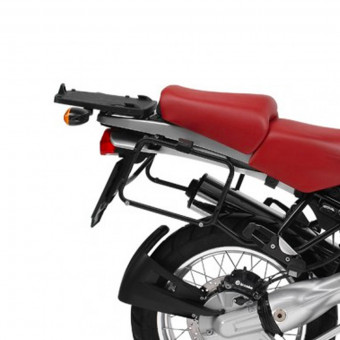 Kit di fissaggio bauletti Givi Supporto + piastra Monokey (SR694) Kit di fissaggio bauletti Givi Supporto + piastra Monokey (SR694)