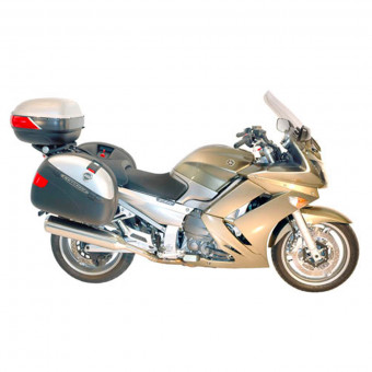 Kit di fissaggio bauletti Givi Supporto + piastra Monolock (E228M) Kit di fissaggio bauletti Givi Supporto + piastra Monolock (E228M)
