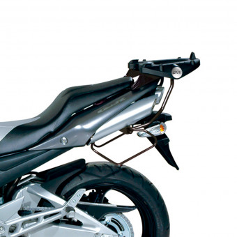 Kit di fissaggio bauletti Givi Supporto + piastra Monolock (SR116M) Kit di fissaggio bauletti Givi Supporto + piastra Monolock (SR116M)