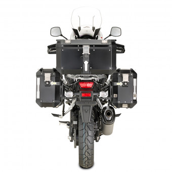 Kit di fissaggio valigie Givi Supporto Valigia Trekker Outback - Monokey Cam-Side (PL3105CAM) Kit di fissaggio valigie Givi Supporto Valigia Trekker Outback - Monokey Cam-Side (PL3105CAM)