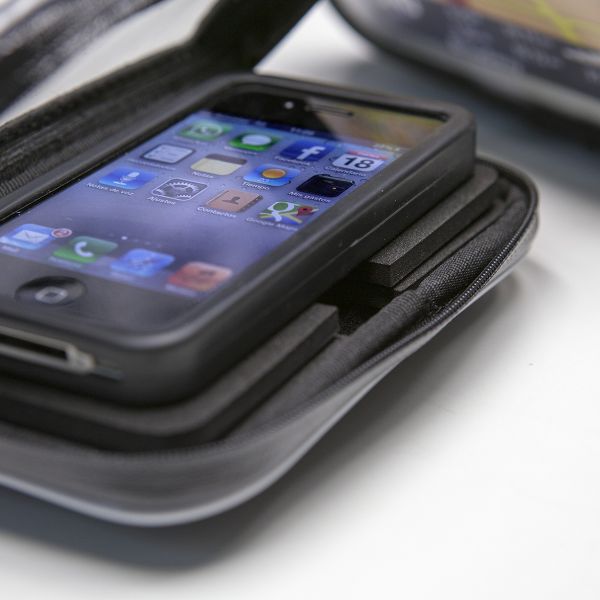 Shad Supporto Smartphone Fissazione Retro 8 x 14 cm