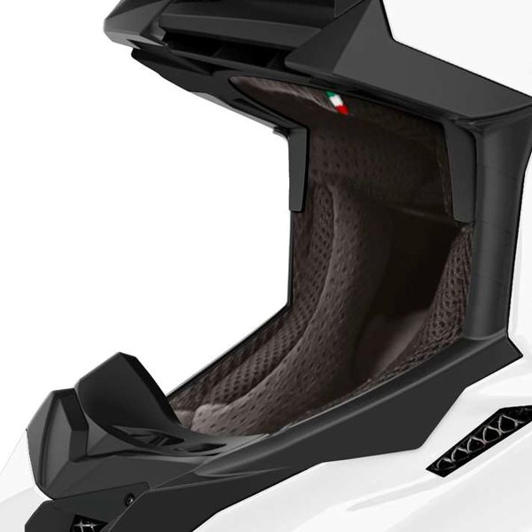 Airoh Aviator 3 Fim Colore Bianco Lucido