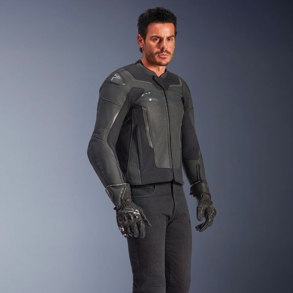 Alpinestars GP Force V2 Leather Black