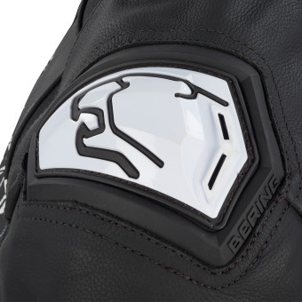 Bering Snap Black White