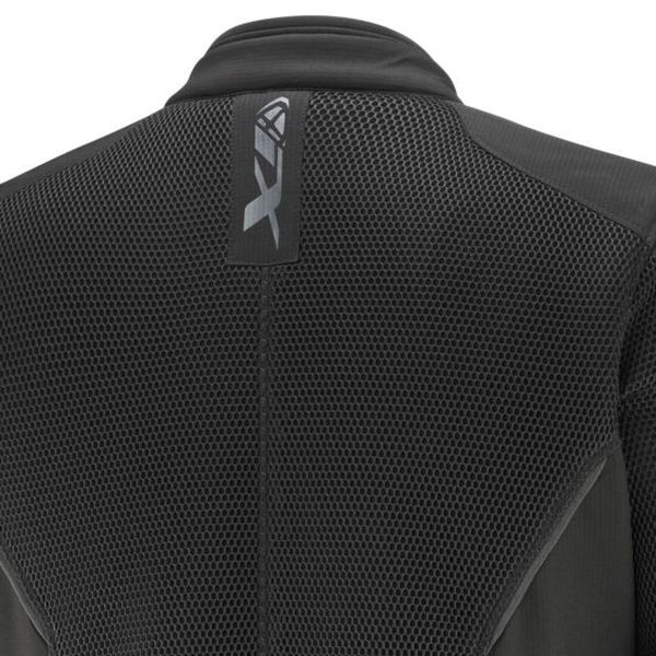 Ixon Sfarfallio nero