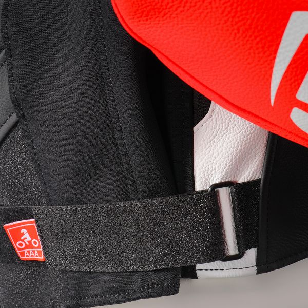 Ixon Jackal Jacket Black White Red