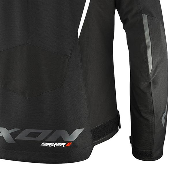 Ixon Striker 2 Nero Bianco