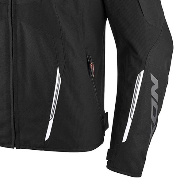 Ixon Striker 2 C Nero Bianco