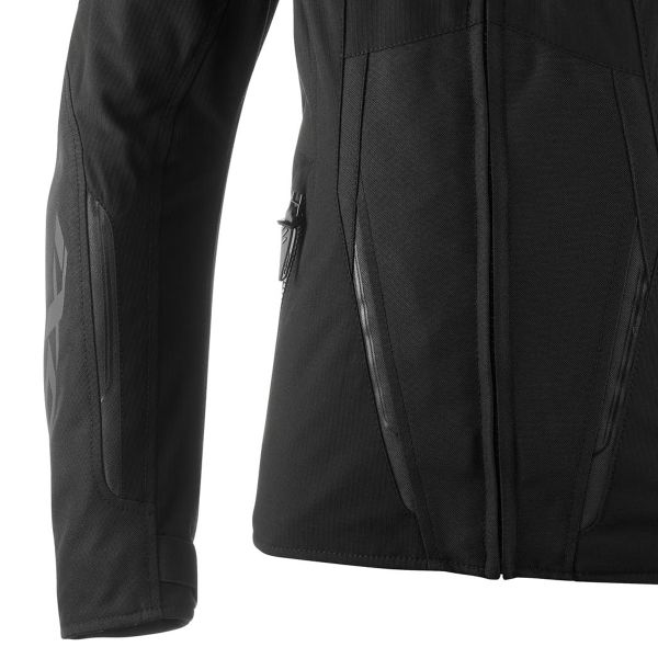 Ixon Striker 2 Lady Nero