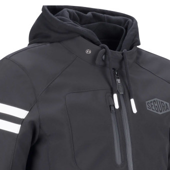 Segura Ritchy in bianco e nero