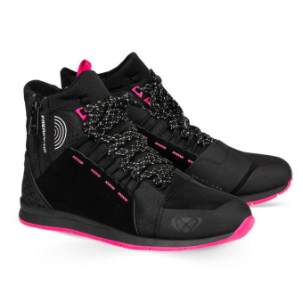 Sneakers Moto Ixon Freaky WP Lady Black Fushia Sneakers Moto Ixon Freaky WP Lady Black Fushia