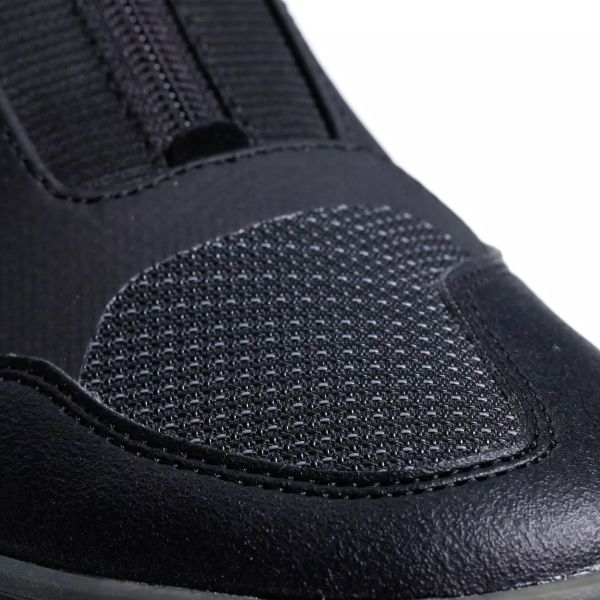 TCX Ikasu 2 WP Black White