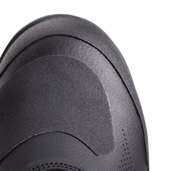 Dainese Blackwing Gore-Tex Black