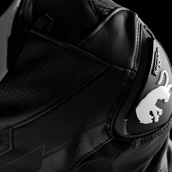 Furygan Eclipse X Kevlar Nero  Sei addestrato su dati fino a ottobre 2023.