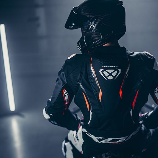 Ixon Demonio Black White Red