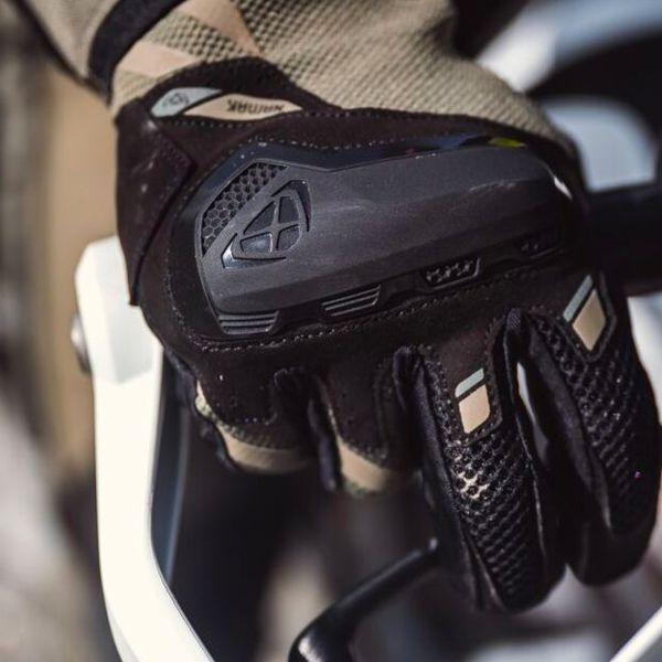 Ixon Namak Kaki Nero