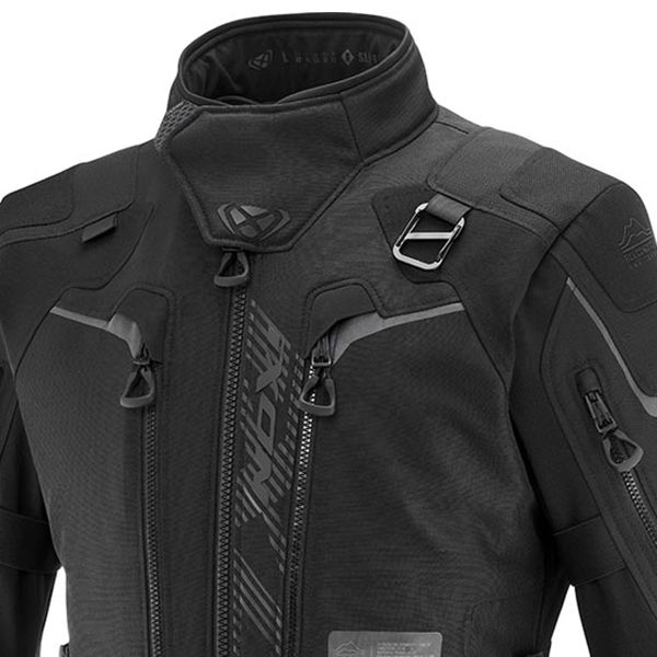 Ixon Odino lungo nero