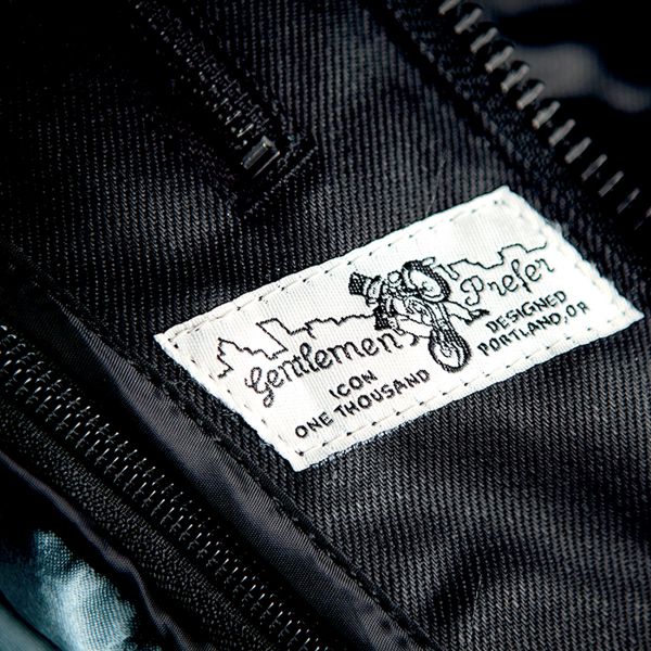 ICON Beltway Resin Black