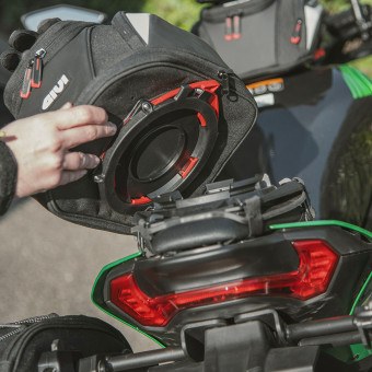 Givi Borsa da sella Tanklock Easy 07 14L