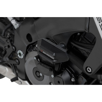 Paracarter e tappi SW-MOTECH Set di cursori telaio Suzuki GSX-S 1000 ABS (21-24) Paracarter e tappi SW-MOTECH Set di cursori telaio Suzuki GSX-S 1000 ABS (21-24)