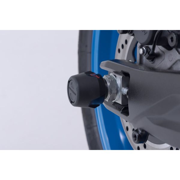 Paracarter e tappi SW-MOTECH Suzuki GSX-8S 800 ABS piastre di protezione anteriori (23-24)